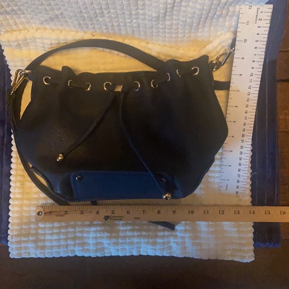 Charming Charlie Purse- Navy Shoulder Bag with Removable Strap - Picture 8 of 8